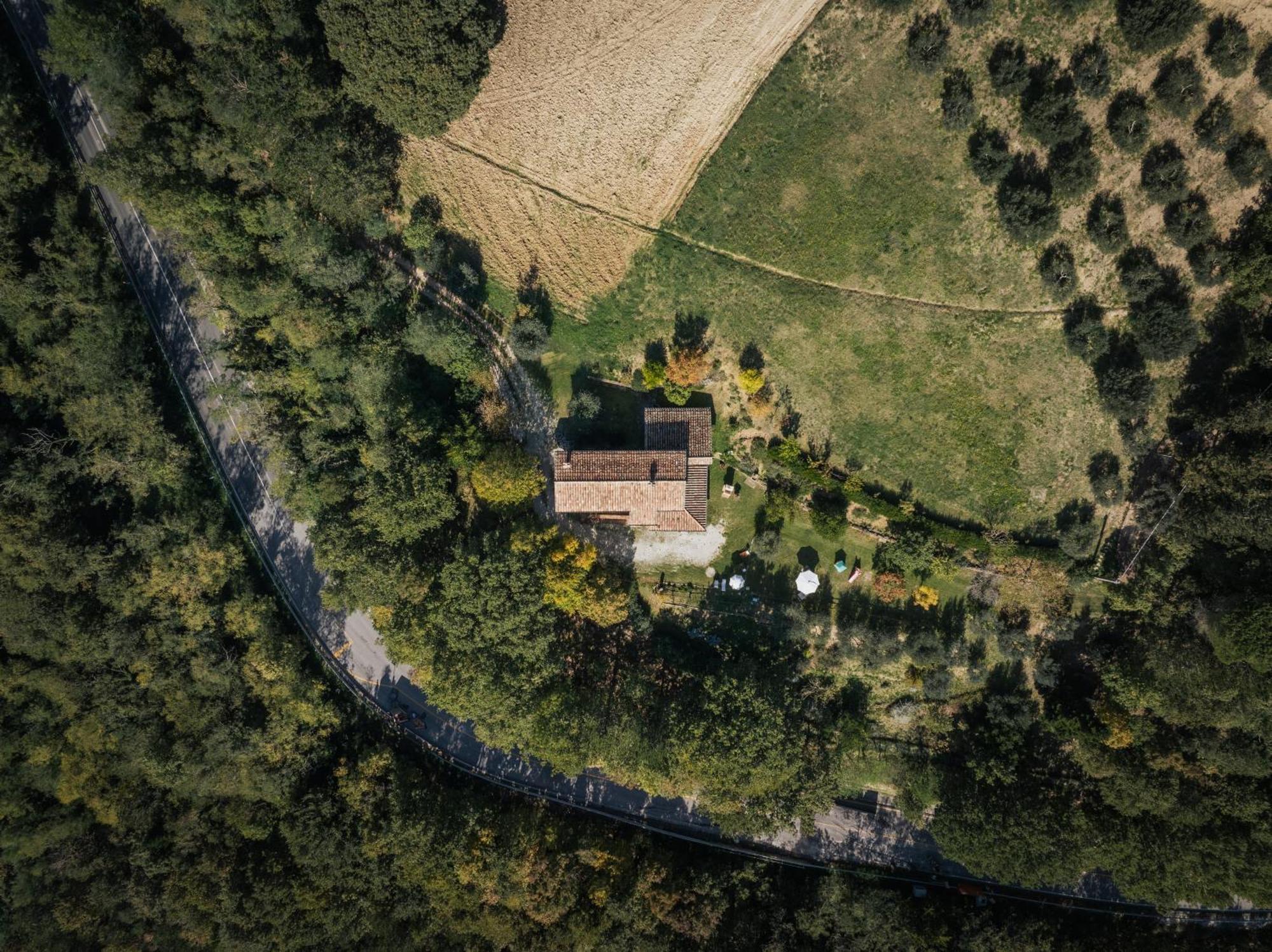 Agriturismo Casa Del Nonno Valfabbrica Bagian luar foto